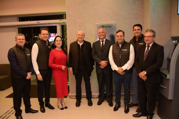 Sicoob UniCentro Br inaugura sua agência 100 levando o cooperativismo para a Avenida Faria Lima sicoob unicentro br inaugura sua agencia 100 levando o cooperativismo para a avenida faria lima