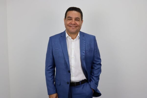 Empresário catarinense retorna a Cuiabá para debater o futuro do setor elétrico O CEO da Vektor Energia Sandro Bittencourt de Souza.jpeg